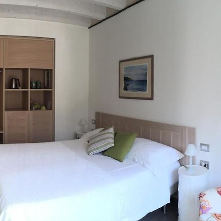 La Casa Di Andrea Relais Hotell Monterosso al Mare Exteriör bild