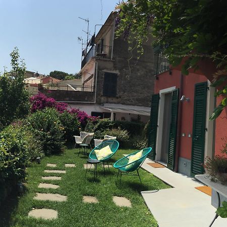 La Casa Di Andrea Relais Hotell Monterosso al Mare Exteriör bild