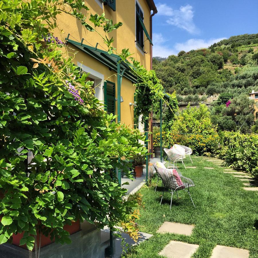 La Casa Di Andrea Relais Hotell Monterosso al Mare Exteriör bild